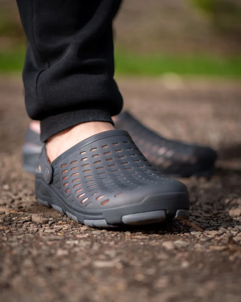 Clogs-10
