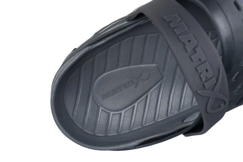Clogs-2