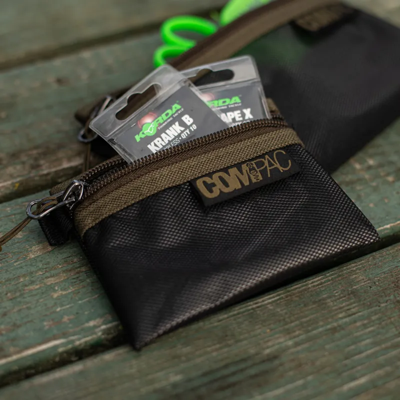 Compac Pocket-4