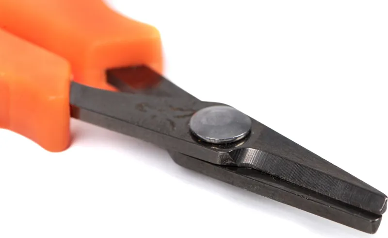 Edges Titanium Braid Scissors-1