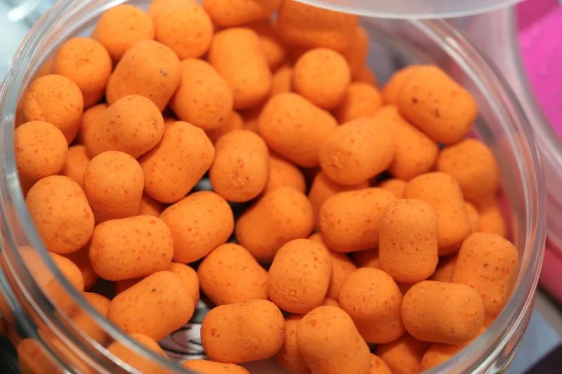 Match Dumbell Wafters Chocolate-1